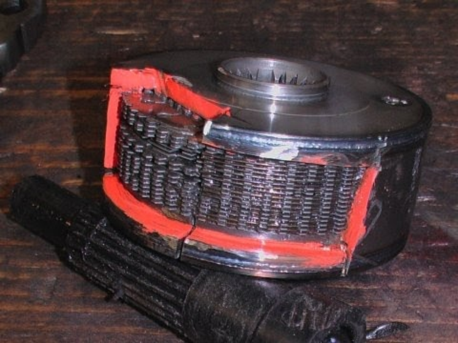 Image for article titled How All-Wheel Drive Works: A Ridiculously Detailed Technical Explainer